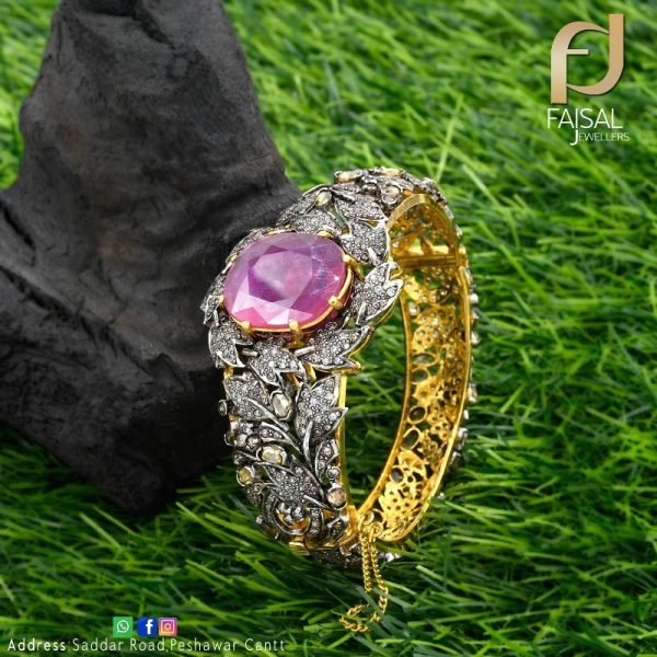 Gold Bracelet Design 001